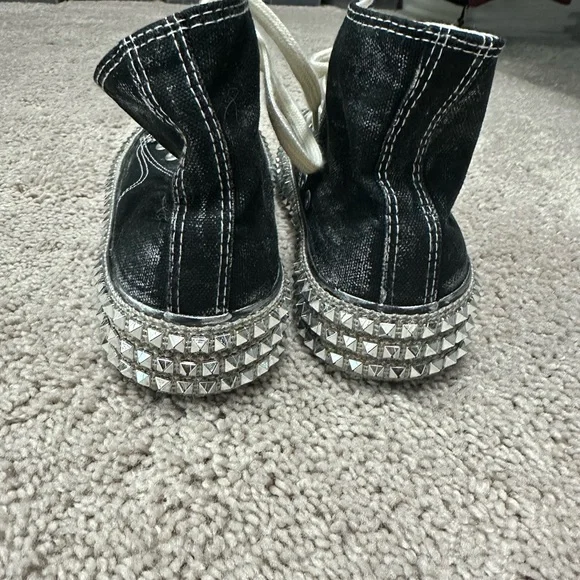 Free People, Nanku Couture Tennies With Broochs - Picture 3 of 5